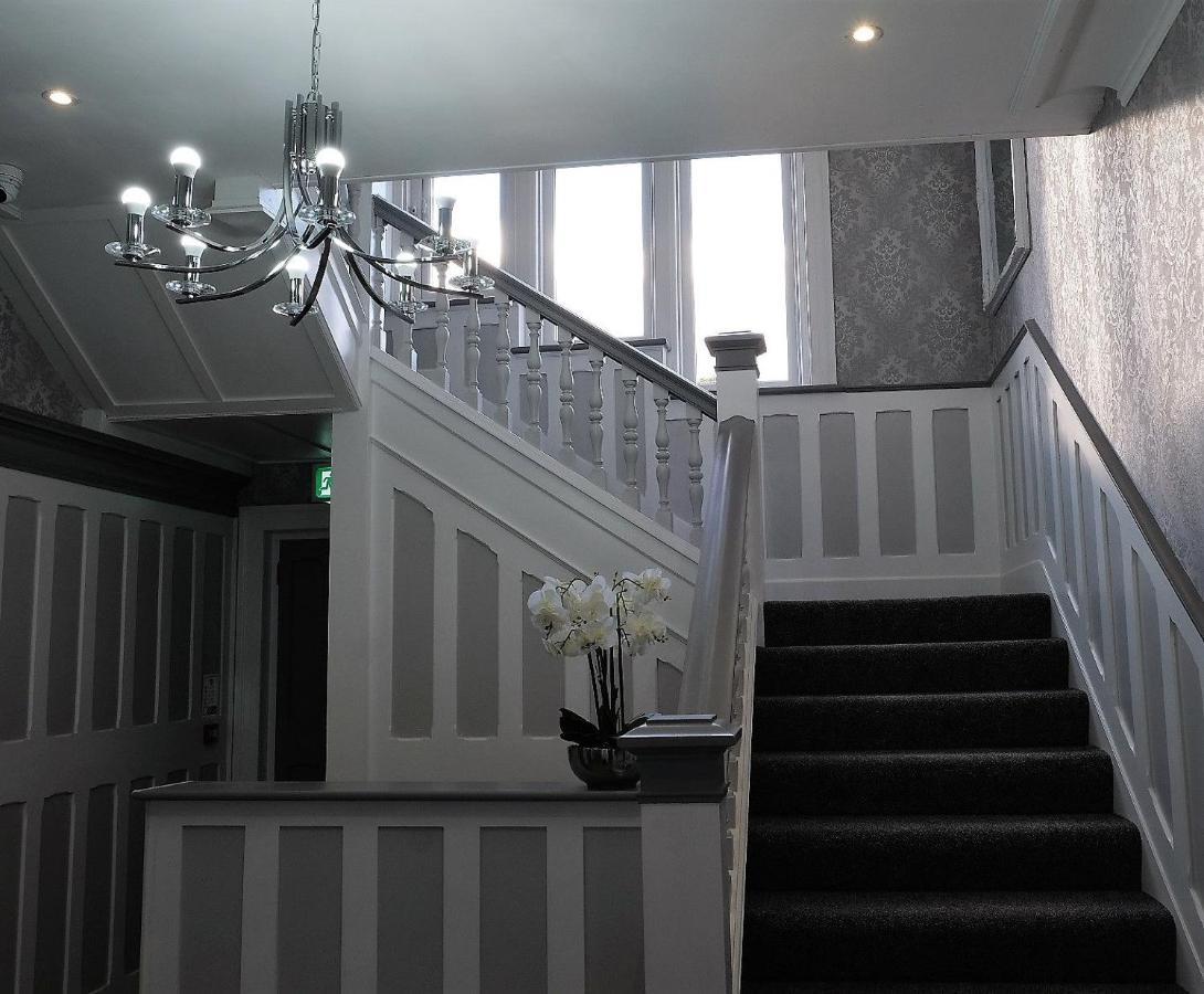 The Whitehouse Peterlee Hotell Eksteriør bilde